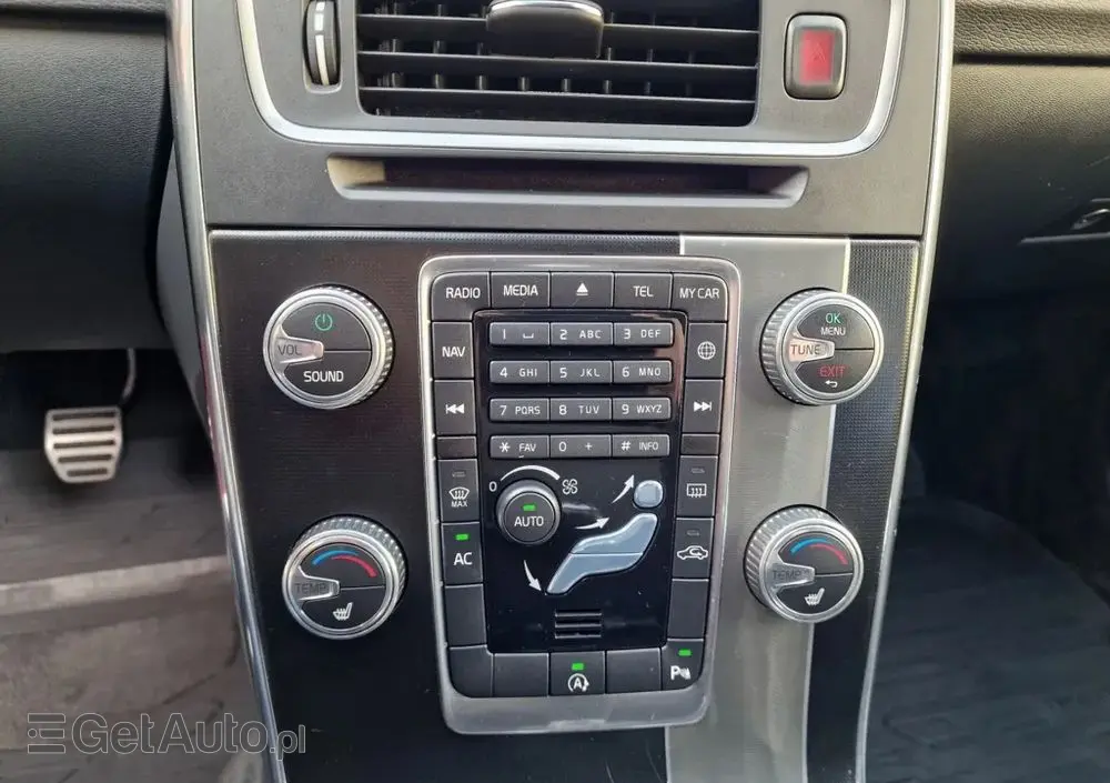 VOLVO V60 D4 RDesign