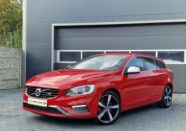 VOLVO V60 D4 RDesign