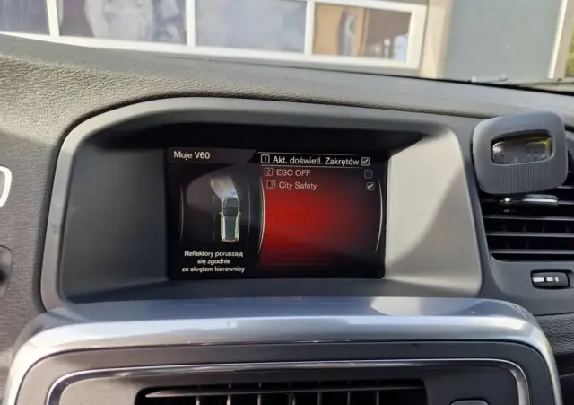 VOLVO V60 D4 RDesign