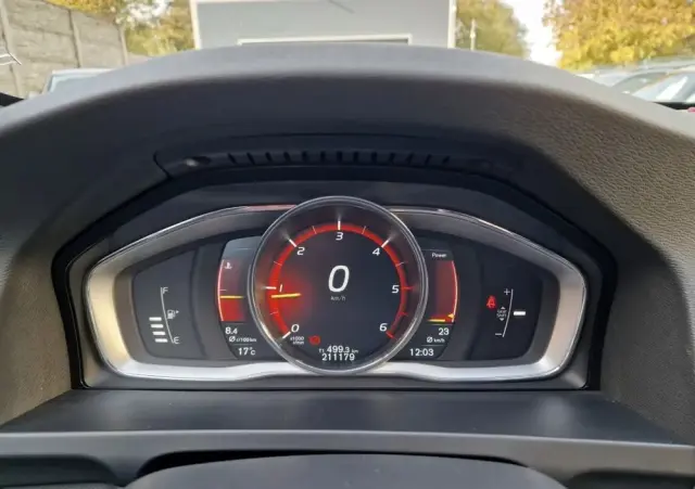 VOLVO V60 D4 RDesign