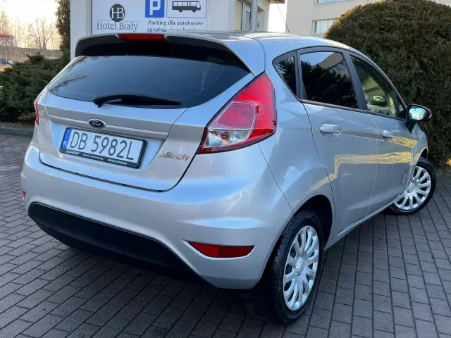 FORD Fiesta Titanium X