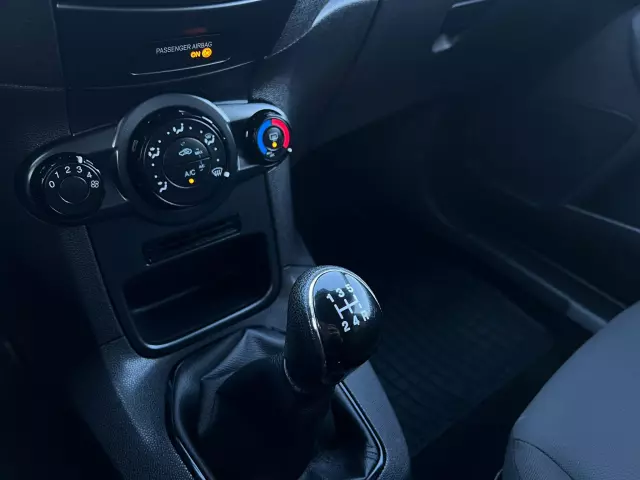 FORD Fiesta Titanium X