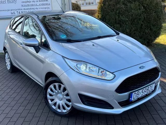 FORD Fiesta Titanium X