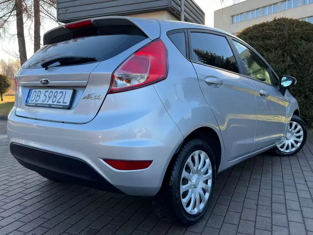 FORD Fiesta Titanium X