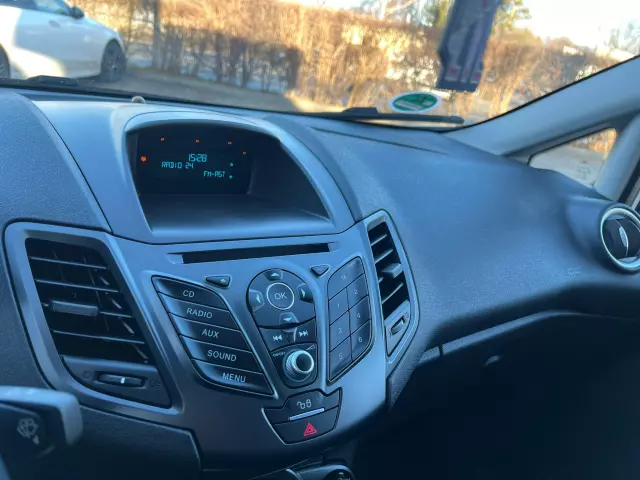 FORD Fiesta Titanium X