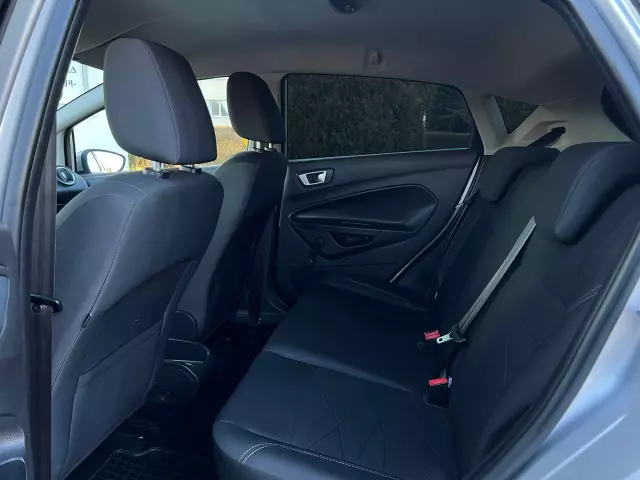 FORD Fiesta Titanium X