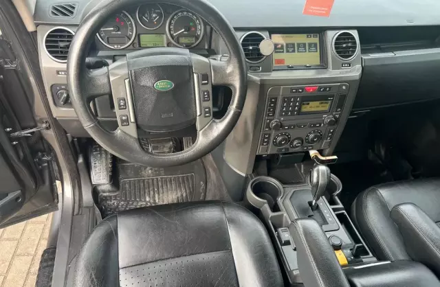 LAND ROVER Discovery 