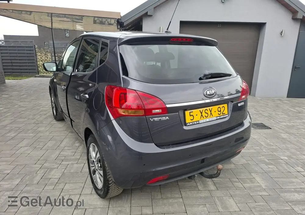 KIA Venga 1.4 CVVT UEFA EURO 2016
