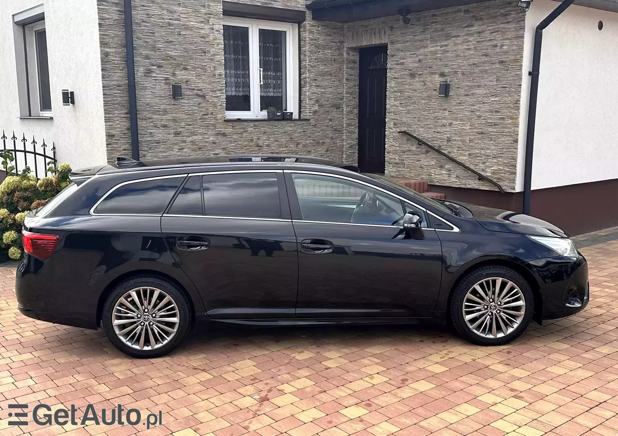 TOYOTA Avensis Prestige