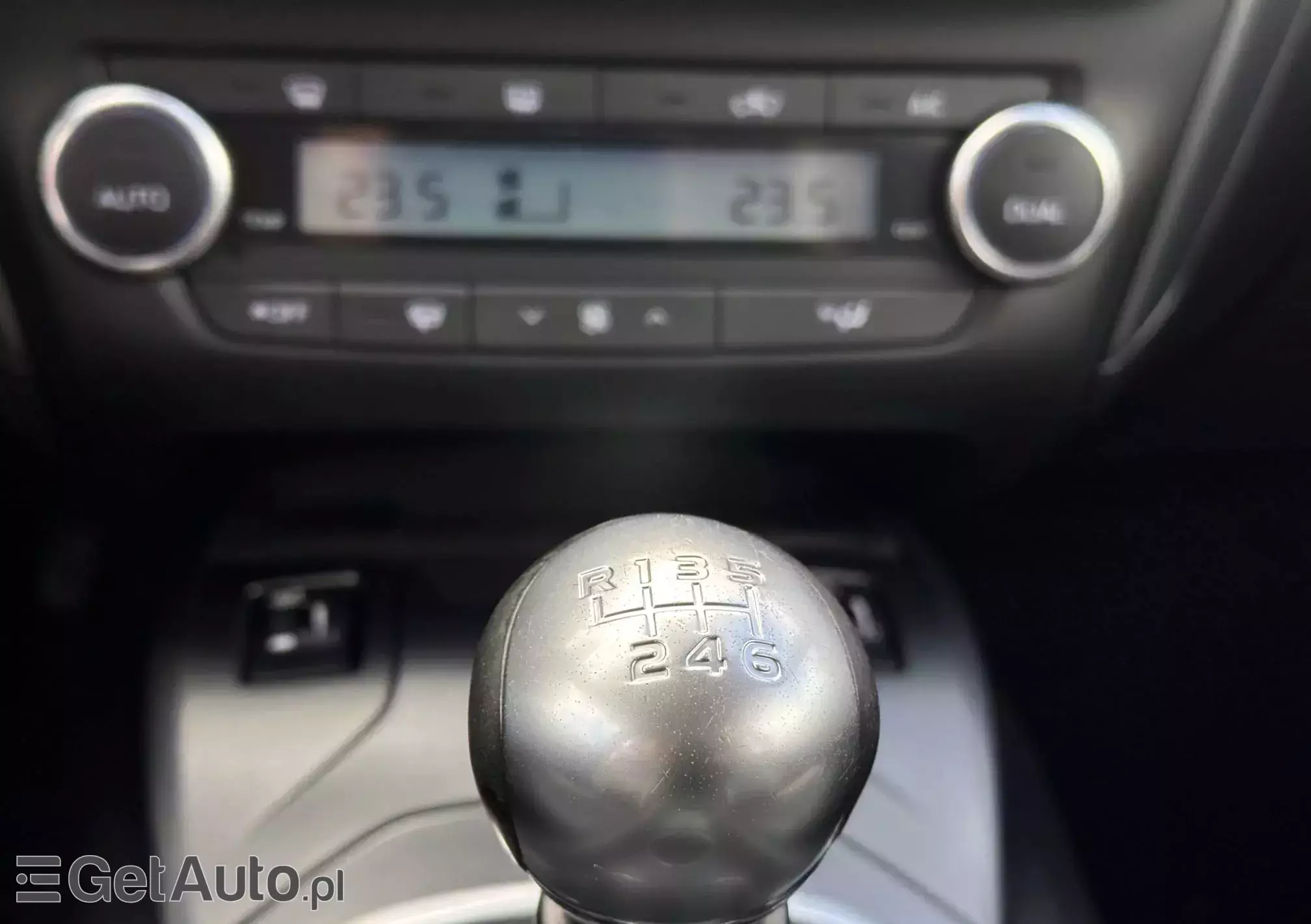 TOYOTA Avensis Prestige