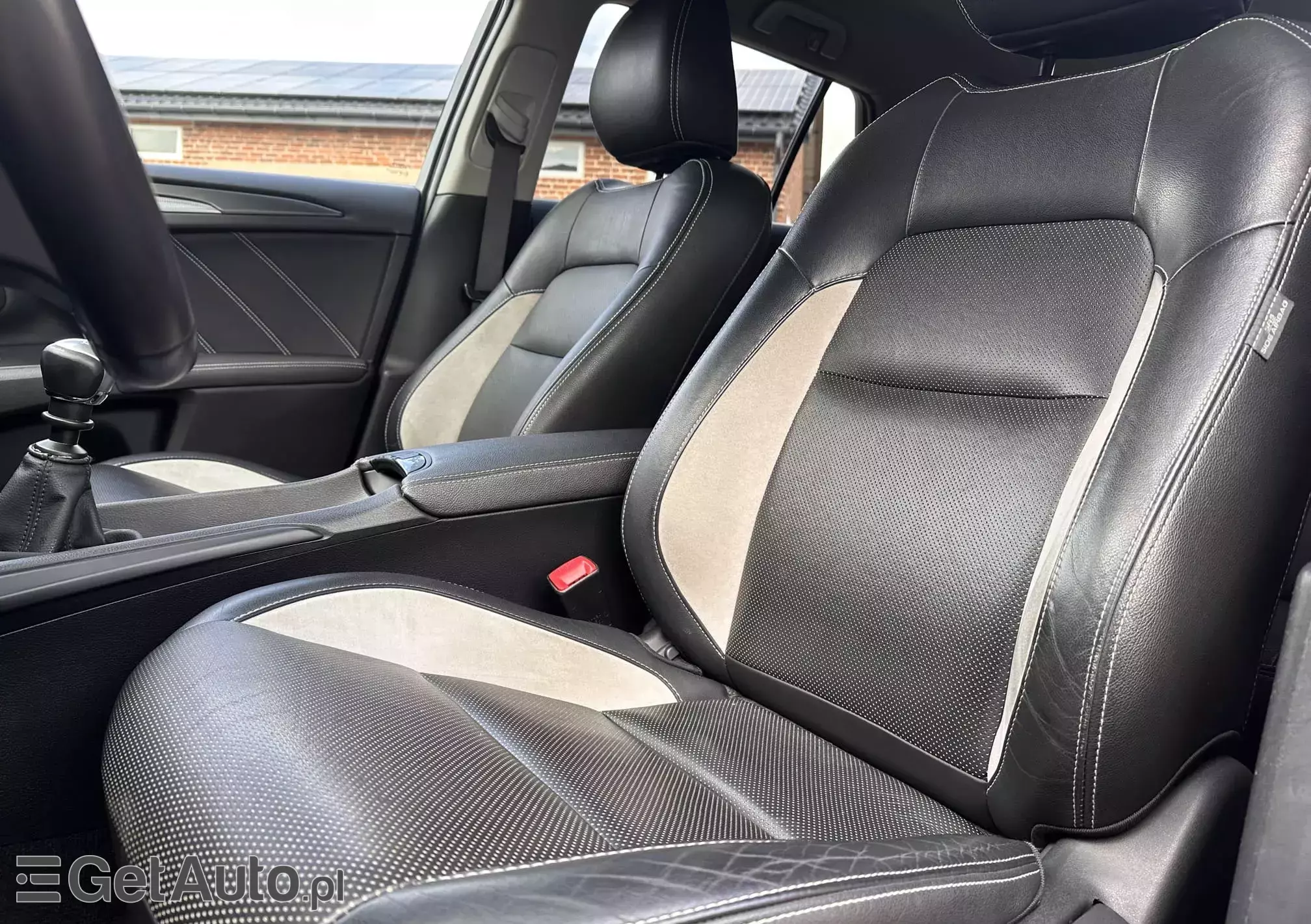 TOYOTA Avensis Prestige