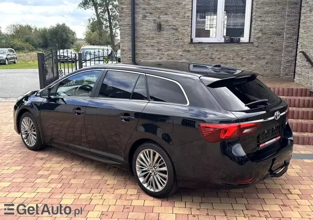 TOYOTA Avensis Prestige