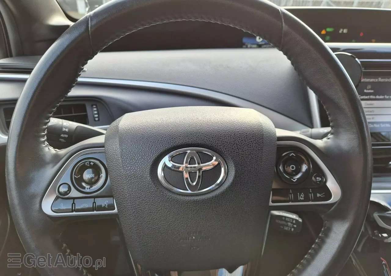 TOYOTA Mirai 