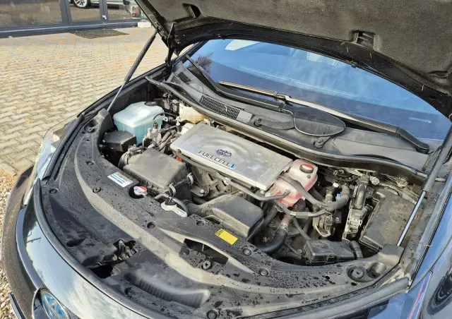 TOYOTA Mirai 