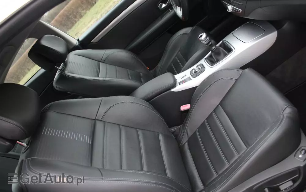 RENAULT Laguna DCi 180 FAP GT