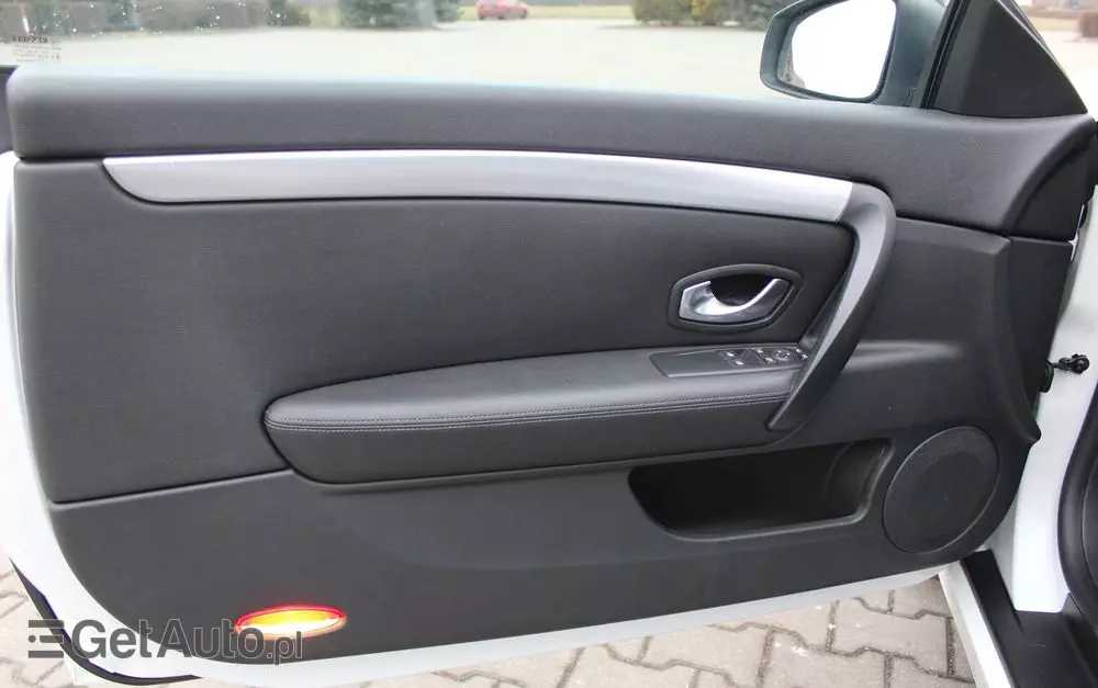 RENAULT Laguna DCi 180 FAP GT