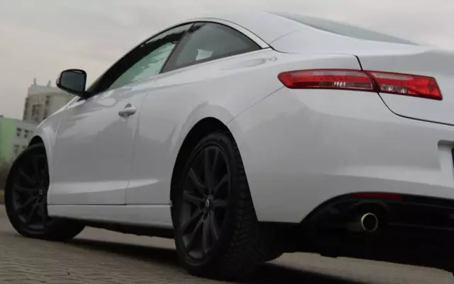 RENAULT Laguna DCi 180 FAP GT