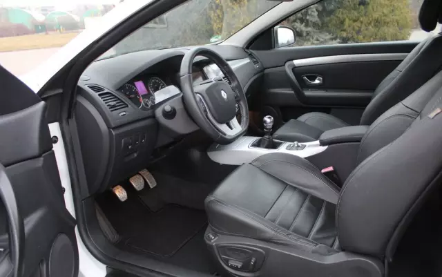 RENAULT Laguna DCi 180 FAP GT