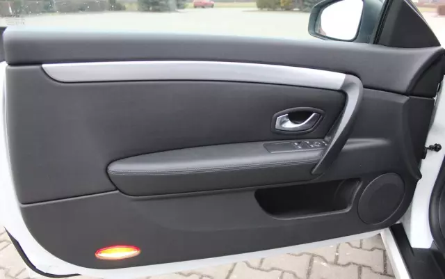 RENAULT Laguna DCi 180 FAP GT