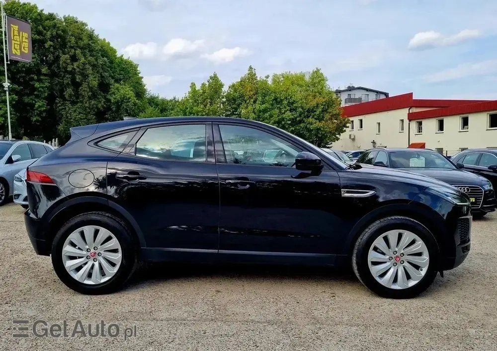 JAGUAR E-Pace 