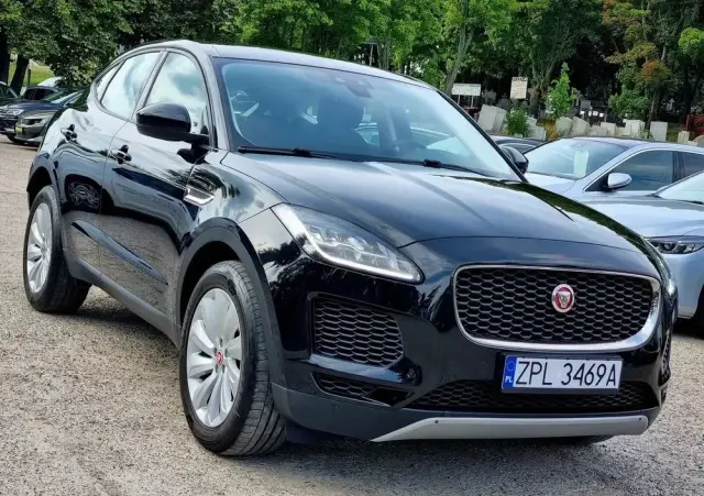 JAGUAR E-Pace 