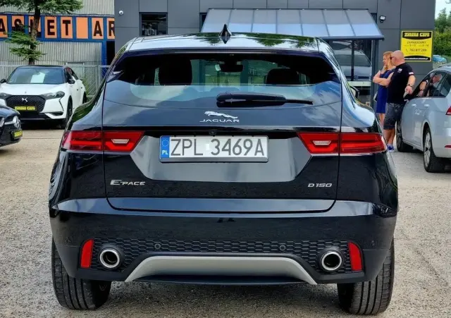 JAGUAR E-Pace 
