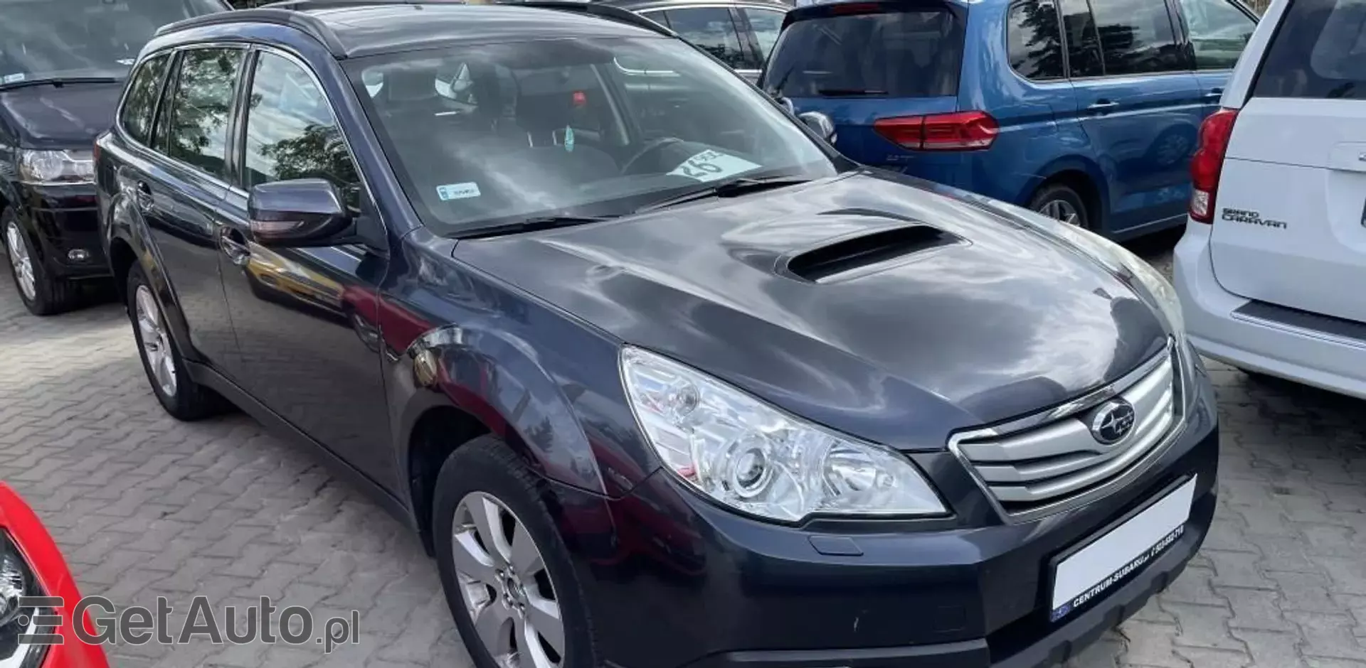 SUBARU Outback 