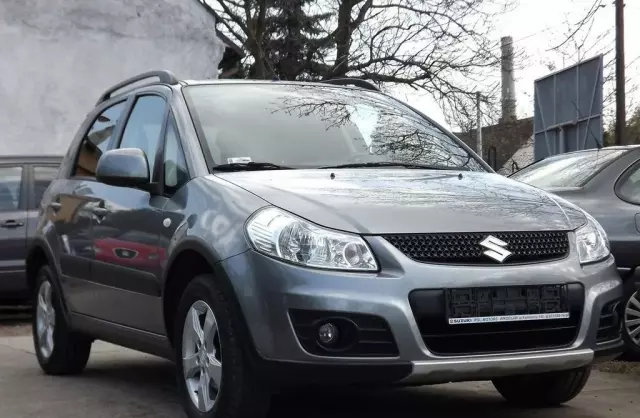 SUZUKI Sx4 