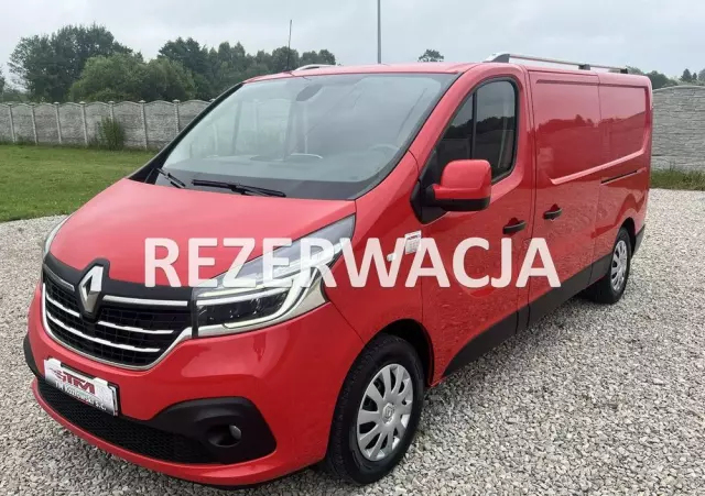 RENAULT Trafic 