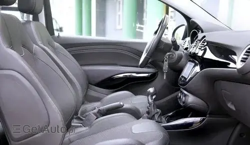 OPEL Adam 