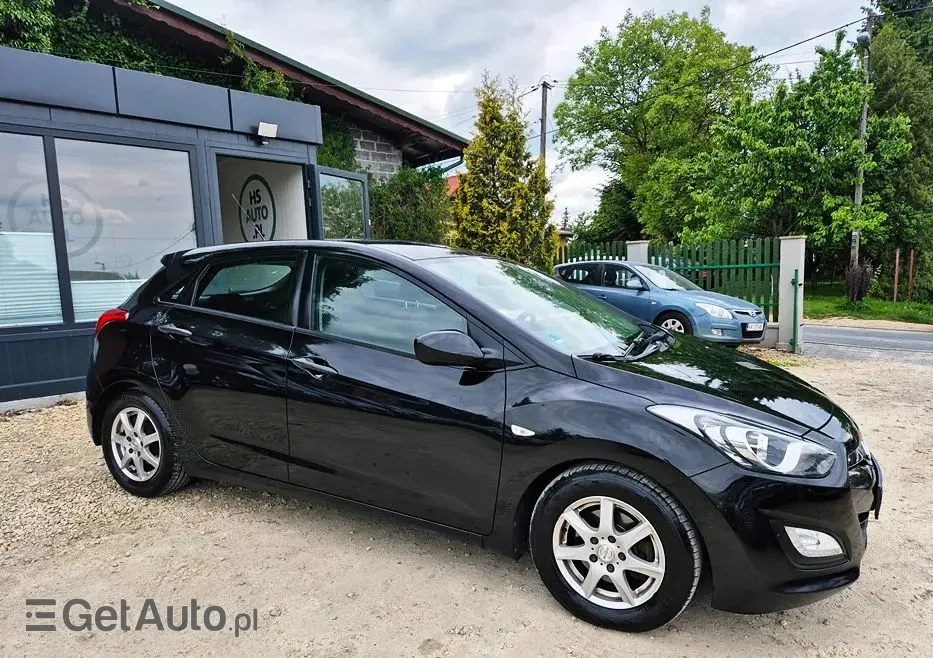 HYUNDAI I30 1.4 Advantage