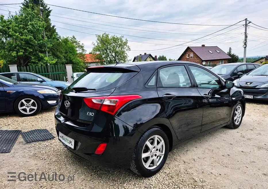 HYUNDAI I30 1.4 Advantage