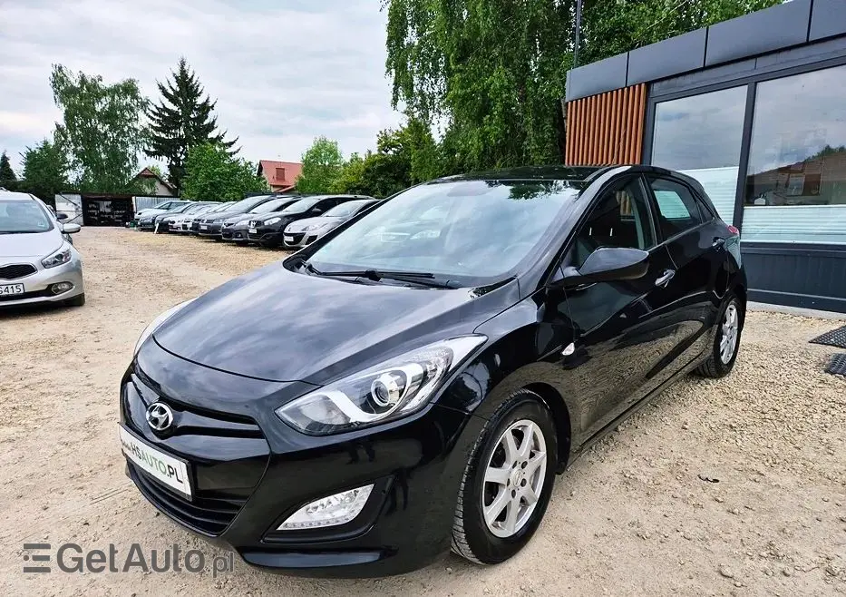 HYUNDAI I30 1.4 Advantage