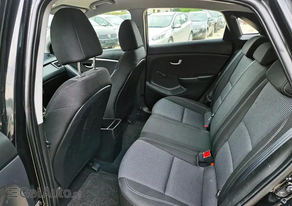 HYUNDAI I30 1.4 Advantage