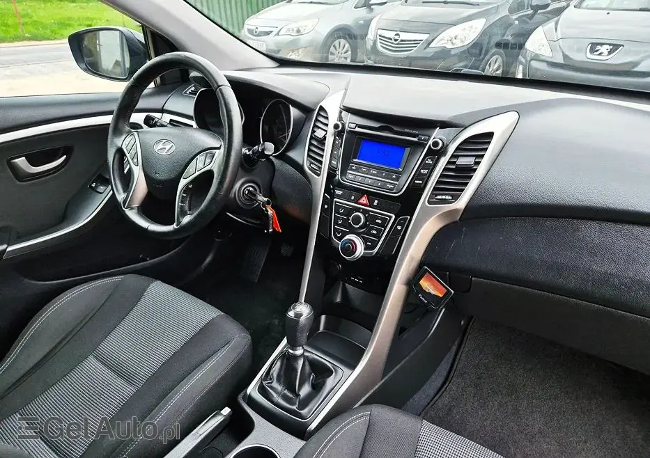 HYUNDAI I30 1.4 Advantage