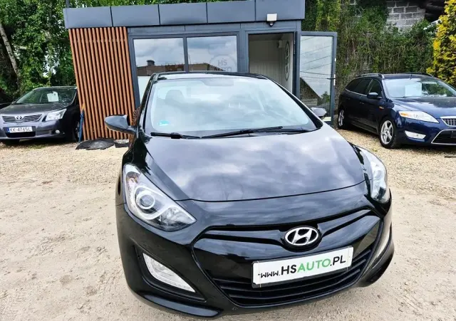 HYUNDAI I30 1.4 Advantage