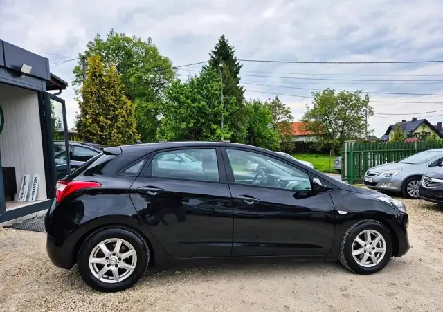 HYUNDAI I30 1.4 Advantage