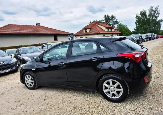 HYUNDAI I30 1.4 Advantage