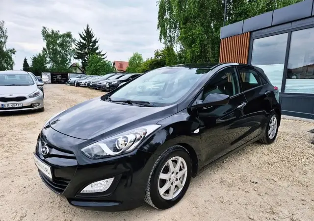 HYUNDAI I30 1.4 Advantage
