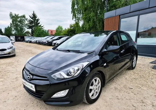 HYUNDAI I30 1.4 Advantage