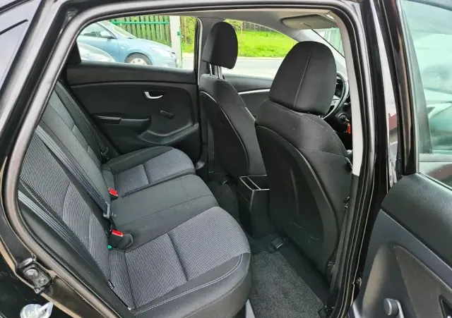 HYUNDAI I30 1.4 Advantage