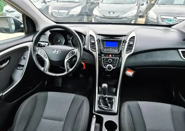 HYUNDAI I30 1.4 Advantage