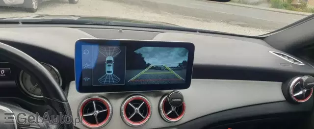 MERCEDES-BENZ CLA CLA 180 (136 KM)