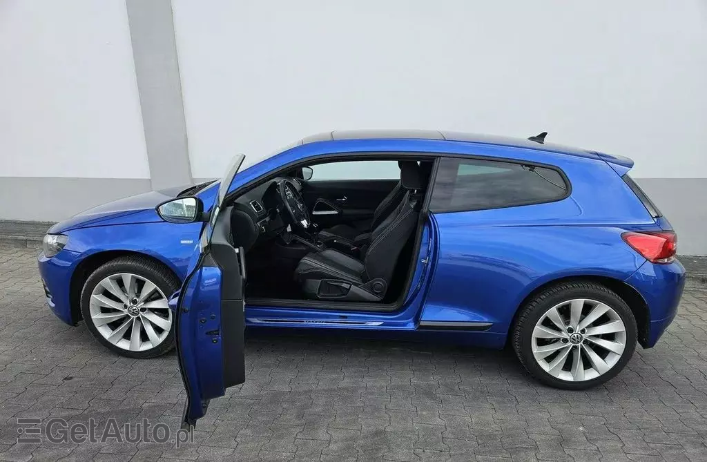 VOLKSWAGEN Scirocco 