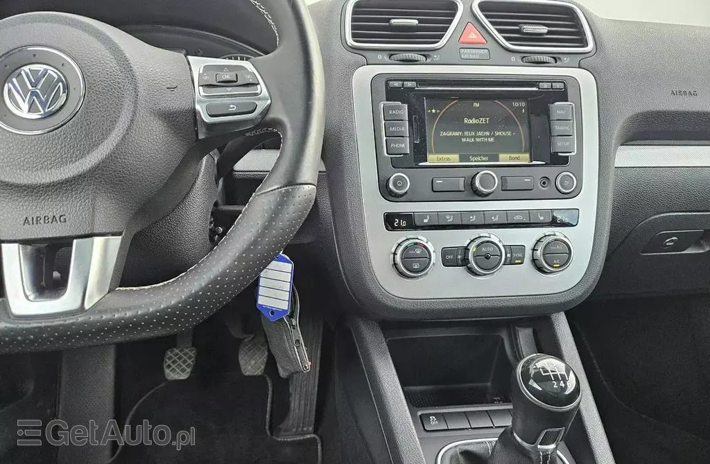 VOLKSWAGEN Scirocco 