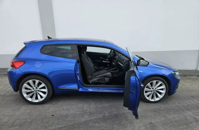 VOLKSWAGEN Scirocco 