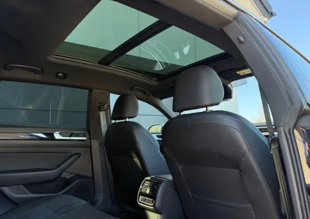 VOLKSWAGEN Arteon 2.0 TSI 4Motion R DSG