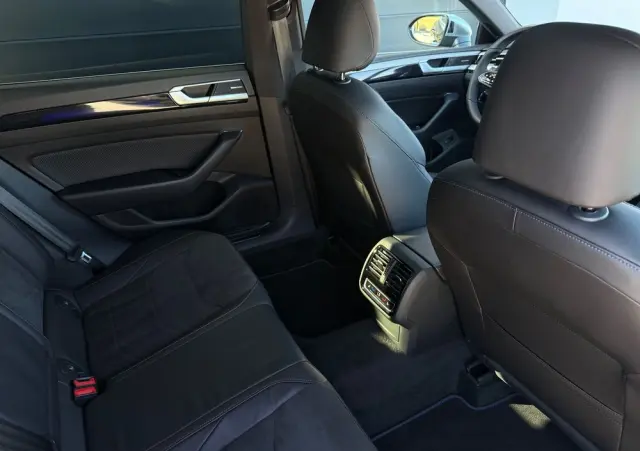 VOLKSWAGEN Arteon 2.0 TSI 4Motion R DSG