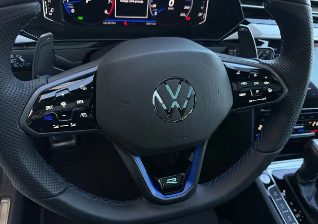 VOLKSWAGEN Arteon 2.0 TSI 4Motion R DSG