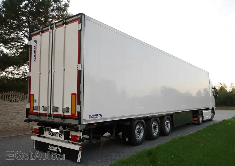 VOLVO FH 500KM STANDARD + SCHMITZ THERMO KING 
